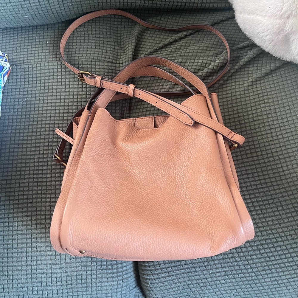 American Leather Co. Auburn Convertible Crossbody Bag Pebble Leather Nutmeg Tan View 3